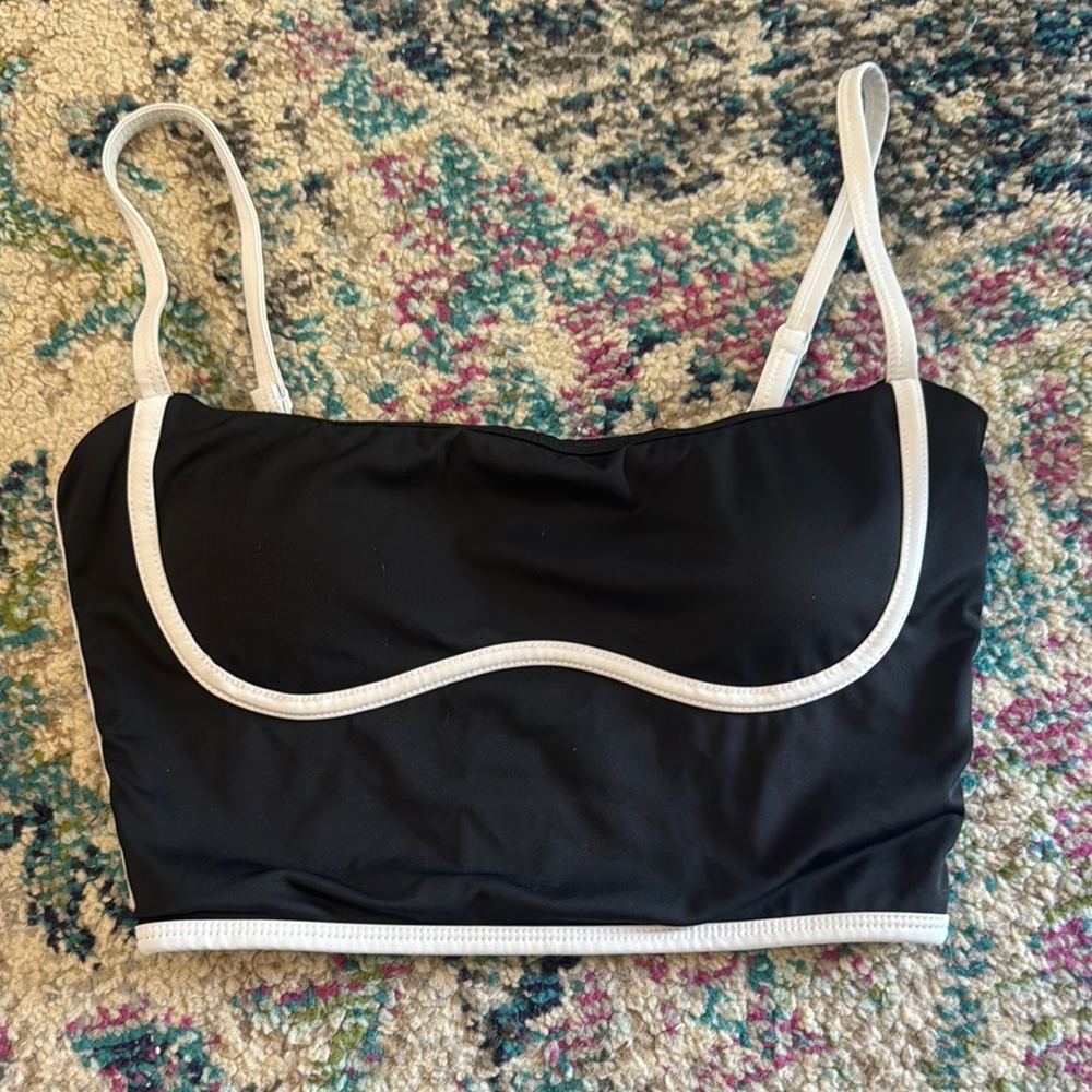 Black and White Crop Top